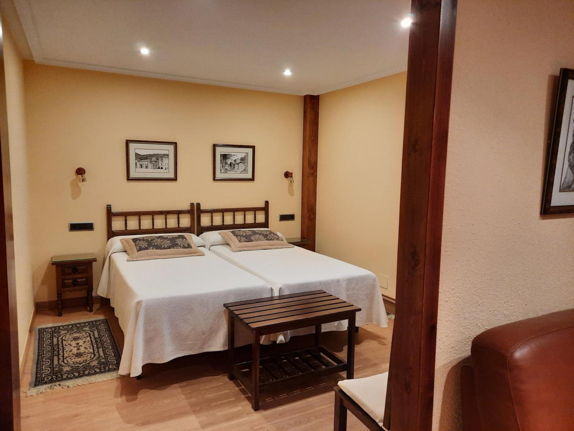 Hosteria Picos De Europa Potes Kültér fotó