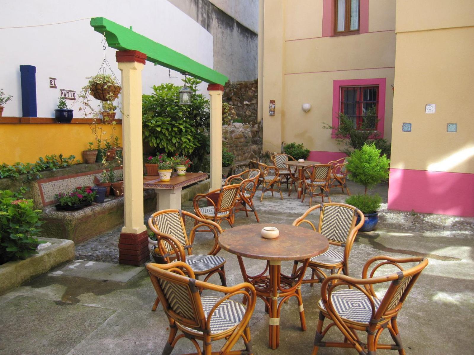 Hosteria Picos De Europa Potes Kültér fotó