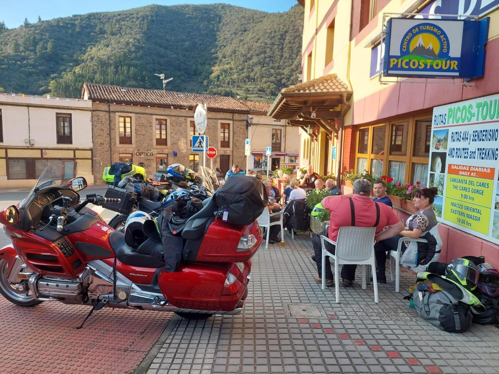 Hosteria Picos De Europa Potes Kültér fotó
